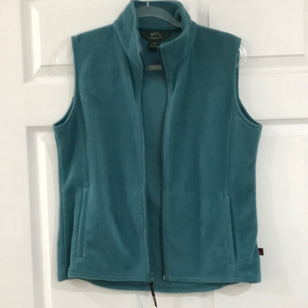 Woolrich fleece vest gorgeous aqua color!
